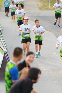 BIB: 1142, 816
                            <button type="button" onclick="openModal(3531951)" class="btn btn-primary btn-sm float-right btn-popup" data-toggle="modal" data-target=".modal-high-quality">
                        <i class="fas fa-shopping-cart"></i> Add to Cart
                    </button>
                                            <button type="button" onclick="isThisMe(3531951, true)" class="btn btn-success btn-sm float-right btn-popup btn-isme hidden" data-toggle="tooltip" data-placement="bottom" title="นี่คือรูปของคุณใช่ไหม คลิกที่นี่เพื่อเอาเข้าอัลบั้ม">
                        <i class="fas fa-plus"></i> Add to album
                    </button>
                    <button type="button" onclick="isThisMe(3531951, false)" class="btn btn-warning btn-sm float-right btn-popup btn-isnotme hidden">
                        <i class="fas fa-ban"></i> Remove from album
                    </button>